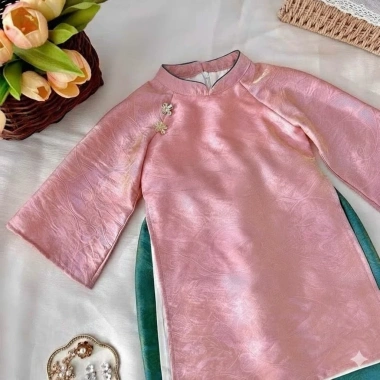 Áo dài Diệu Lam bé gái 8-35kg chất liệu tơ ánh kim cao cấp, giảm giá 350.000đ