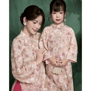 Áo Dài Đôi Mẹ Bé Gái Dáng Nam Quý Phái - Set Đồ Đôi Tết Lễ Hội Giá Ưu Đãi 595k