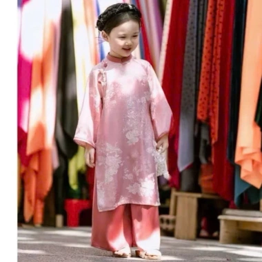 Áo Dài Gấm Hòng Cổ Điển Size 10-30kg Cho Bé Gái - Mặc Tết Giá Ưu Đãi 190k