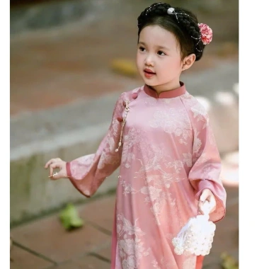 Áo Dài Gấm Hòng Cổ Điển Size 10-30kg Cho Bé Gái - Mặc Tết Giá Ưu Đãi 190k