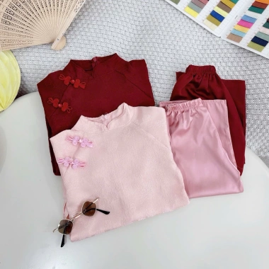 Áo dài gấm tay lông đẹp mắt, sang trọng, giảm giá 159.000₫ - Giá gốc 192.390₫, thiết kế tinh tế, độc đáo, phù hợp tiệc cưới 2 Áo dài gấm tay lông đẹp mắt, sang trọng, giảm giá 159.000₫ - Giá gốc 192.390₫, thiết kế tinh tế, độc đáo, phù hợp tiệc cưới 2