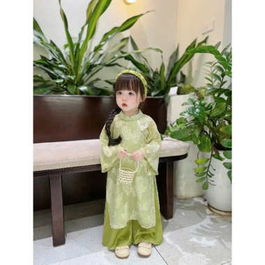 Áo dài lụa xinh xắn cho bé gái, tặng kèm cài, ưu đãi 210k, thời trang Tết 4
