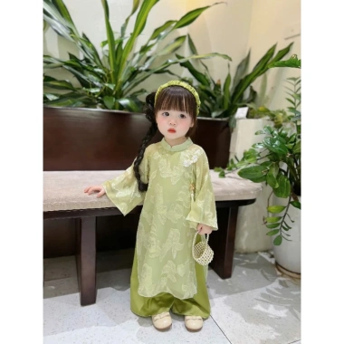 Áo dài lụa xinh xắn cho bé gái, tặng kèm cài, ưu đãi 210k, thời trang Tết 7