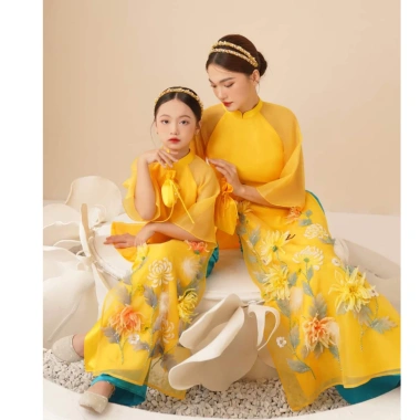 Áo dài mẹ và bé Cúc Vàng Mộc Trà 4 tà 2 lớp - Đính kết thủ công cao cấp, chỉ 339k 4