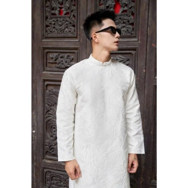 Áo dài Nam cách tân gấm cao cấp hoạ tiết Ly 3 màu - Trend Tết hiện đại Linh Sơn 9 Áo dài Nam cách tân gấm cao cấp hoạ tiết Ly 3 màu - Trend Tết hiện đại Linh Sơn 9