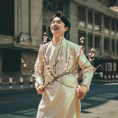 Áo dài nam cách tân vải Linen BIGSIZE 100kg - Không kèm quần, giảm còn 300.000₫ 2 Áo dài nam cách tân vải Linen BIGSIZE 100kg - Không kèm quần, giảm còn 300.000₫ 2