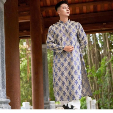 Áo dài nam truyền thống gấm thượng hải mềm màu xanh tím - Phom chuẩn, giảm còn 378.000đ 2