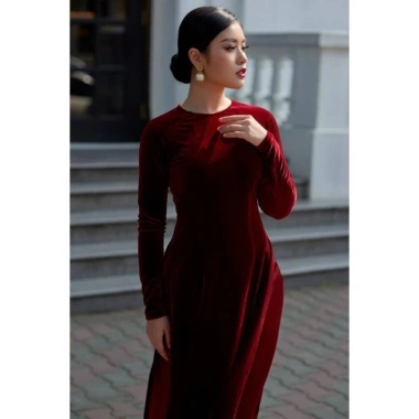 Áo dài nhung truyền thống may sẵn cho quý bà - Sang trọng, giảm giá 305.000 VND