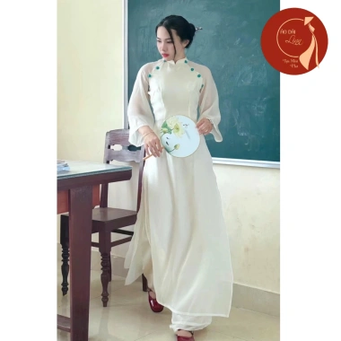 Áo dài nữ cách tân 4 tà ôm đính cúc bọc xanh, nhẹ nhàng trẻ trung - Giá ưu đãi 420.000 VND 3