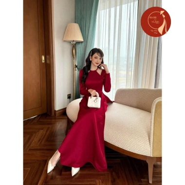 Áo dài nữ cách tân tay dài cổ yếm ôm trơn màu đỏ đô - Siêu sang mặc Tết, giảm 285.000₫ 3