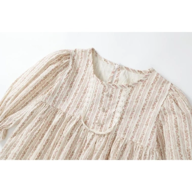 Áo dài tay bo bé gái thu đông, cotton mềm mại, hoa nhí K2.230.216 – 178.000₫