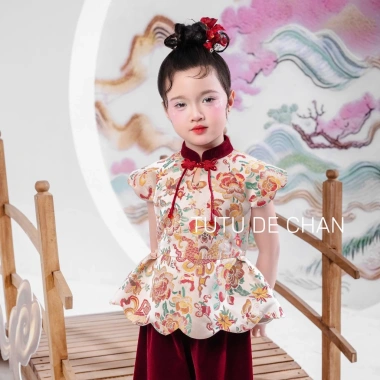 Aó dài Tết 2.026 bé gái - Thiết kế Tường Lân TAD02, chất liệu, giá 560.000đ