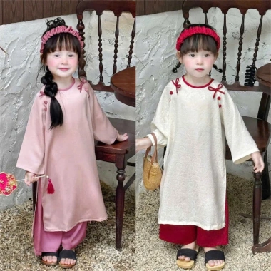 Áo Dài Tết Bé Gái Cách Tân Lụa Gấm Nơ Cúc Dáng Rộng - Tặng Bờm, Giá 212.900 VND 8