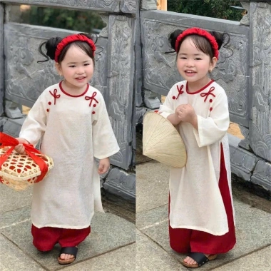 Áo Dài Tết Bé Gái Cách Tân Lụa Gấm Nơ Cúc Dáng Rộng - Tặng Bờm, Giá 212.900 VND 9