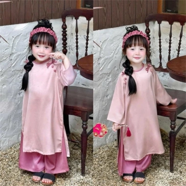 Áo Dài Tết Bé Gái Cách Tân Lụa Gấm Nơ Cúc Dáng Rộng - Tặng Bờm, Giá 212.900 VND 10