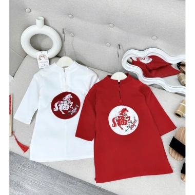 Áo dài Tết bé gái họa ngựa thêu độc đáo phong cách Boy Phố - Giá ưu đãi 108.680₫ 6