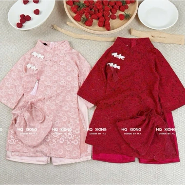 Áo dài Tết bé gái kèm túi - Chất liệu mềm, thiết kế tinh tế, giảm còn 198.000đ Áo dài Tết bé gái kèm túi - Chất liệu mềm, thiết kế tinh tế, giảm còn 198.000đ