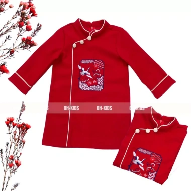 Áo dài tết bé trai màu đỏ kem thêu hạc mẫu OH KIDS OH25 - Giá 175.000 VND 10 Áo dài tết bé trai màu đỏ kem thêu hạc mẫu OH KIDS OH25 - Giá 175.000 VND 10