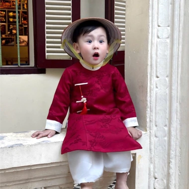 Áo dài tết bé trai Tường An đỏ kem - Bảo Long, gấm dệt Vân Sơn mềm, form đẹp bảnh, siu sang - 292k