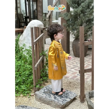 Áo dài Tết Beemo đồ Tết cho bé trai 9‑24kg – Lụa cát tường mượt, kèm quần lụa suông, chất liệu cao cấp, thiết kế sang trọng, giá giảm 234.000₫