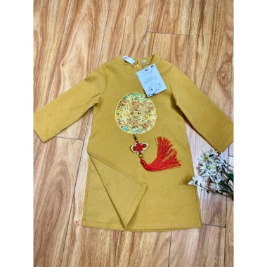 Áo dài Tết cách tân bé trai 2 màu đỏ, thêu 2 bên tay, xẻ tà, size 9‑40kg, đặc biệt, độ bền cao, giảm giá 189k - phong cách hiện đại 10
