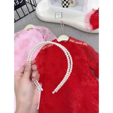 Áo Dài Tết Cách Tân Ren Hai Lớp Thêu Hoa Siêu Đẹp Cho Bé Gái 10-30Kg Giá Ưu Đãi