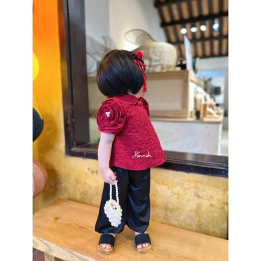 Áo Dài Tết Gấm Đỏ Tay Hoa Quần Lụa Set Sườn Xám Đỏ cho Mẹ & Bé HANNAHBABY 370k 9