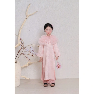 Áo dài tết gấm hồng siêu sinh cho bé gái - Siêu thoải mái, giá chỉ 420.000 ₫