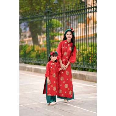 Áo Dài Tết Gia Đình Cao Cấp Màu Đỏ Truyền Thống và Hiện Đại Chụp Hình Yuripromax Giá 355.000₫ 6