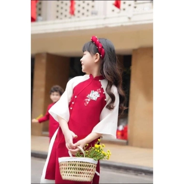 Áo dài tết gia đình đỏ tay trắng may mắn Thiên Chương cách tân AD002 - Đồ tết truyền thống, thiết kế tinh tế, giảm giá chỉ 185.000₫ 4