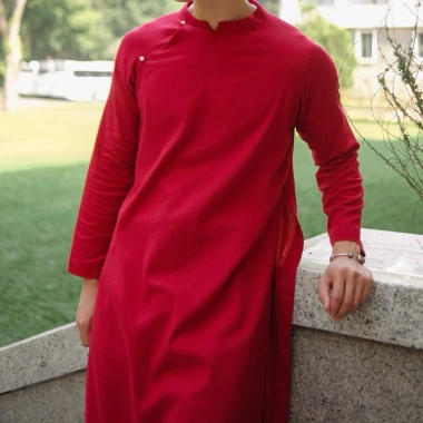 Áo Dài Tết Linen Đỏ Nam - Thiết Kế Sang Trọng, FreeShip, Giảm 22% 2 Áo Dài Tết Linen Đỏ Nam - Thiết Kế Sang Trọng, FreeShip, Giảm 22% 2
