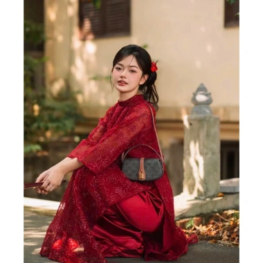 Áo Dài Tết Nữ Cách Tân Suông Tay Lỡ Phối Màu Sắc Nổi Bật Thiết Kế Quý Phái Giảm tới 400k