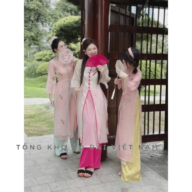 Áo dài tơ thêu 4 tà xẻ trước, cổ viền nhiều màu - Siêu xinh Tết, giá 365k giảm từ 449k 3