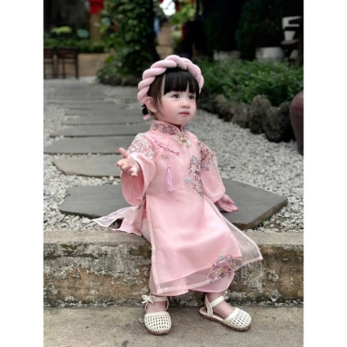 Áo dài tơ thêu bé gái 3-17kg, mấn tặng kèm, áo dài Tết giá 225k giảm từ 283.5k 9