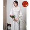 Áo dài truyền thống dáng xuông gấm thọ tay loe phối lông vũ đính kết tỉ mỉ khuyến mãi 365.000 4