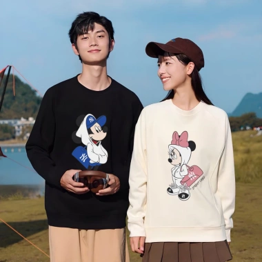 Áo Đôi Sweater Họa Tiết Hoạt Hình 2.026 Nhiều Màu 380Gsm Vải Nỉ Cao Cấp Local Brand RTOML Giá 119.999 VND