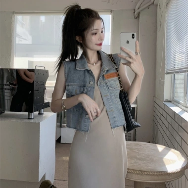 Áo Gilê Denim Không Tay Cổ Điển Nữ - Kiểu Mùa Hè mới, Dễ phối, Giá chỉ 230.000 VND (Giảm từ 296.700 VND)