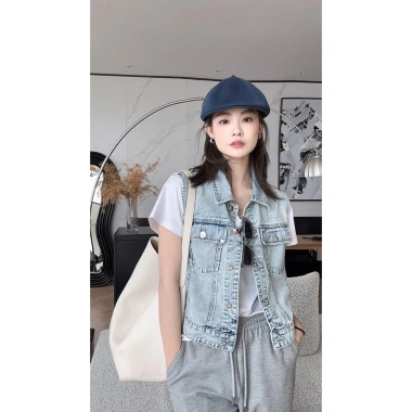 Áo gile denim nữ cổ polo dáng nhỏ, chất liệu bò cao cấp, giảm giá 265k 9