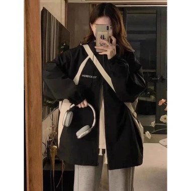 Áo gió hai lớp Unisex màu tương phản - Chống nắng mát mẻ, chất lượng cao, 173.250₫ 6 Áo gió hai lớp Unisex màu tương phản - Chống nắng mát mẻ, chất lượng cao, 173.250₫ 6