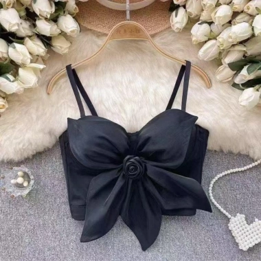 Áo hai dây NLINNI hoa hồng 3D Slim Fit corset crop top không tay đen - Giá 187.920đ 5 Áo hai dây NLINNI hoa hồng 3D Slim Fit corset crop top không tay đen - Giá 187.920đ 5