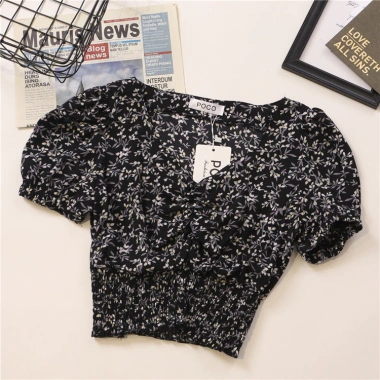 Áo hoa nhí croptop rúm ngực sexy, giảm giá 131.100 VND, trẻ trung, chất liệu thoáng mát 5