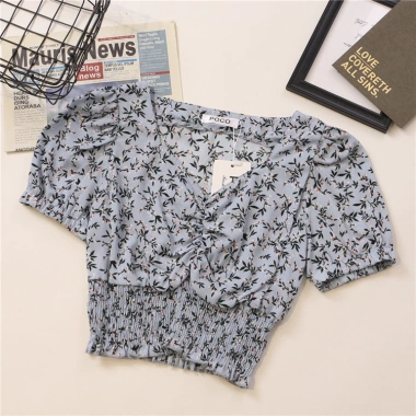 Áo hoa nhí croptop rúm ngực sexy, giảm giá 131.100 VND, trẻ trung, chất liệu thoáng mát 6