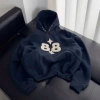 Áo Hoodie Nam Nữ Boxy Chất Nỉ Dày, Nút Bấm Cổ, Thêu Dập Số Nổi Bật - Giá 198.850 VND 7