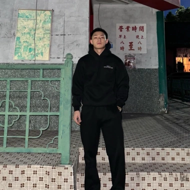 Áo Hoodie Nỉ Guardian Dare To Outlive Your Fears Unisex Form Boxy Rộng Có Mũ Chất Cao Cấp Giá 500.000 VND