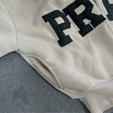 Áo Hoodie Zip Croptop Nỉ dày thêu chữ, túi trong, mũ to - Đi chơi 180.000 VND