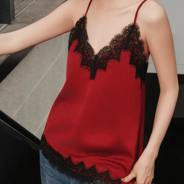 Áo Kaylin 2 dây ren Lace Cami, vải lụa co giãn, BST The First Breath A132T1 - Giá 400k