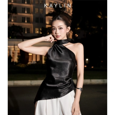 Áo KAYLIN cổ yếm chiết eo lụa nhũ ánh kim thanh lịch BST Thu Đông 2.025 - Giá giảm còn 410.000 VND 3 Áo KAYLIN cổ yếm chiết eo lụa nhũ ánh kim thanh lịch BST Thu Đông 2.025 - Giá giảm còn 410.000 VND 3