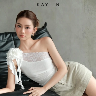 Áo Kaylin lệch vai ren thun poly dẻo - Phong cách cá tính, giảm giá 290.000₫