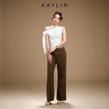 Áo KAYLIN lệch vai thắt nơ, vải thun ren thêu nổi – Cá tính, BST Thu 2.025, chỉ 310k 7 Áo KAYLIN lệch vai thắt nơ, vải thun ren thêu nổi – Cá tính, BST Thu 2.025, chỉ 310k 7