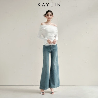 Áo KAYLIN trễ vai tay dài ống loe voan, phong cách gợi cảm - BST Tháng 10.2.025 - Giá ưu đãi 362.000₫ 3 Áo KAYLIN trễ vai tay dài ống loe voan, phong cách gợi cảm - BST Tháng 10.2.025 - Giá ưu đãi 362.000₫ 3
